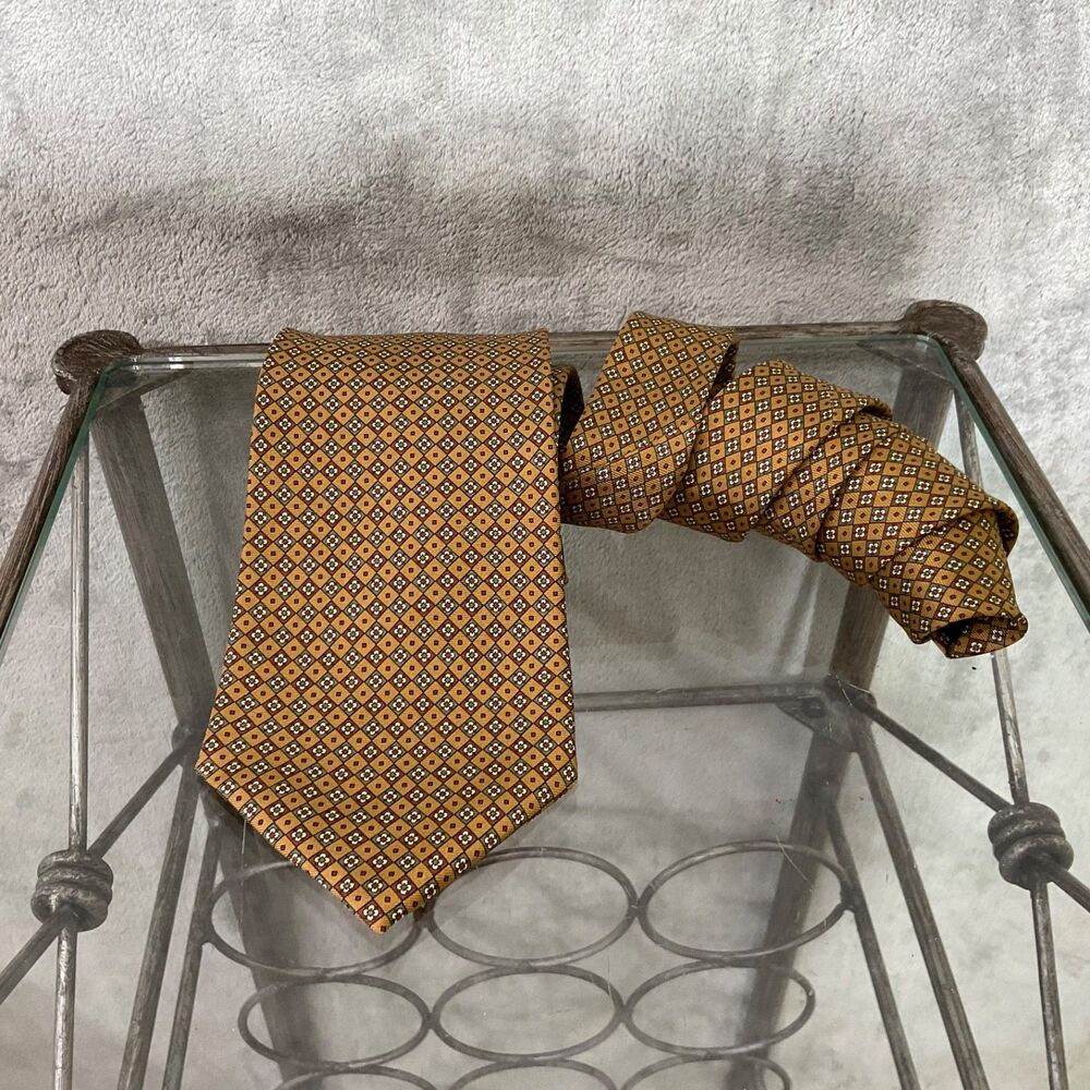 Brooks Brothers Makers Vintage Silk Tie Brown Foulard floral diamond Made in USA